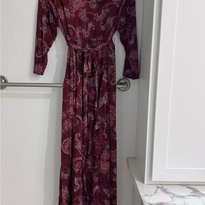 Ingrid & Isabel Burgundy Floral Long Sleeve Dress